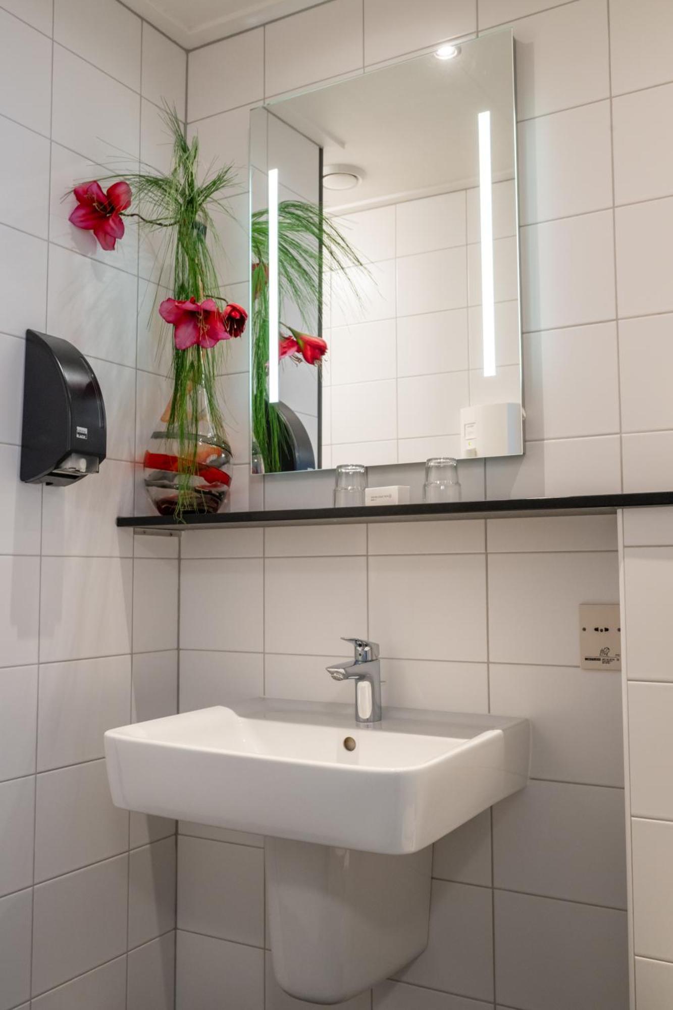 Hotel Restaurant Het Witte Huis Olterterp Eksteriør bilde